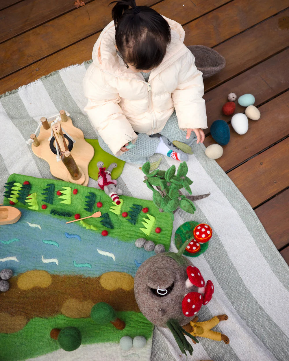 Bear Cave Playmat