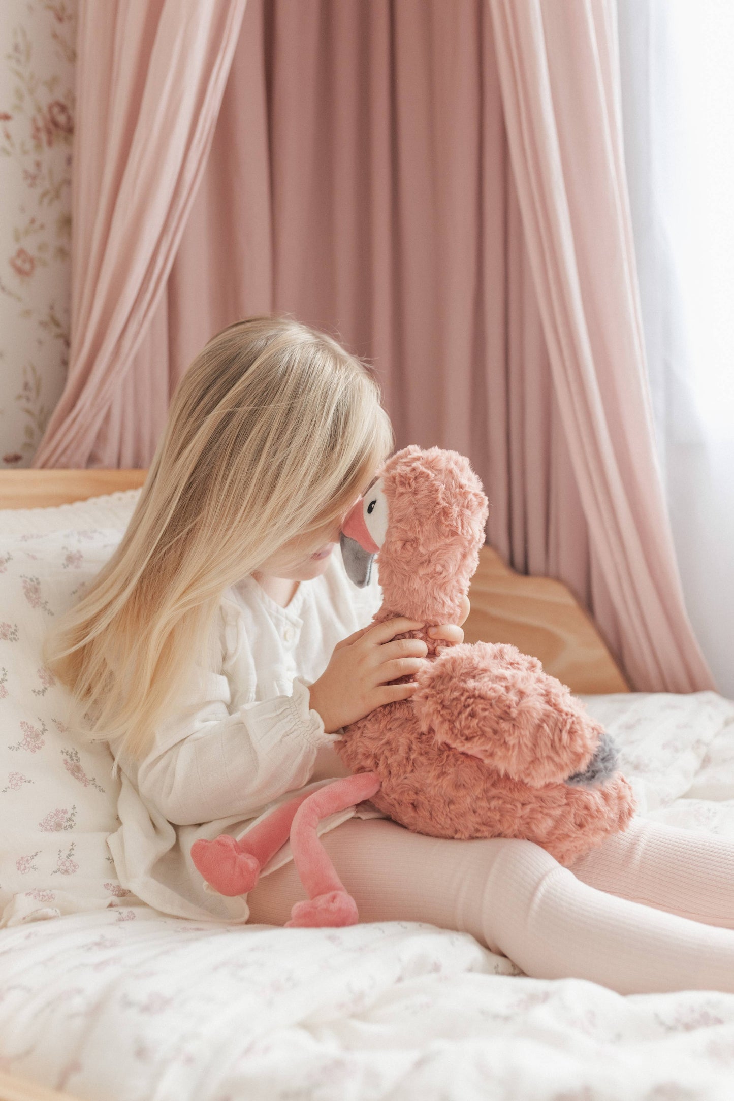 Mindful and Co Kids - Francesca The Flamingo Weighted Toy
