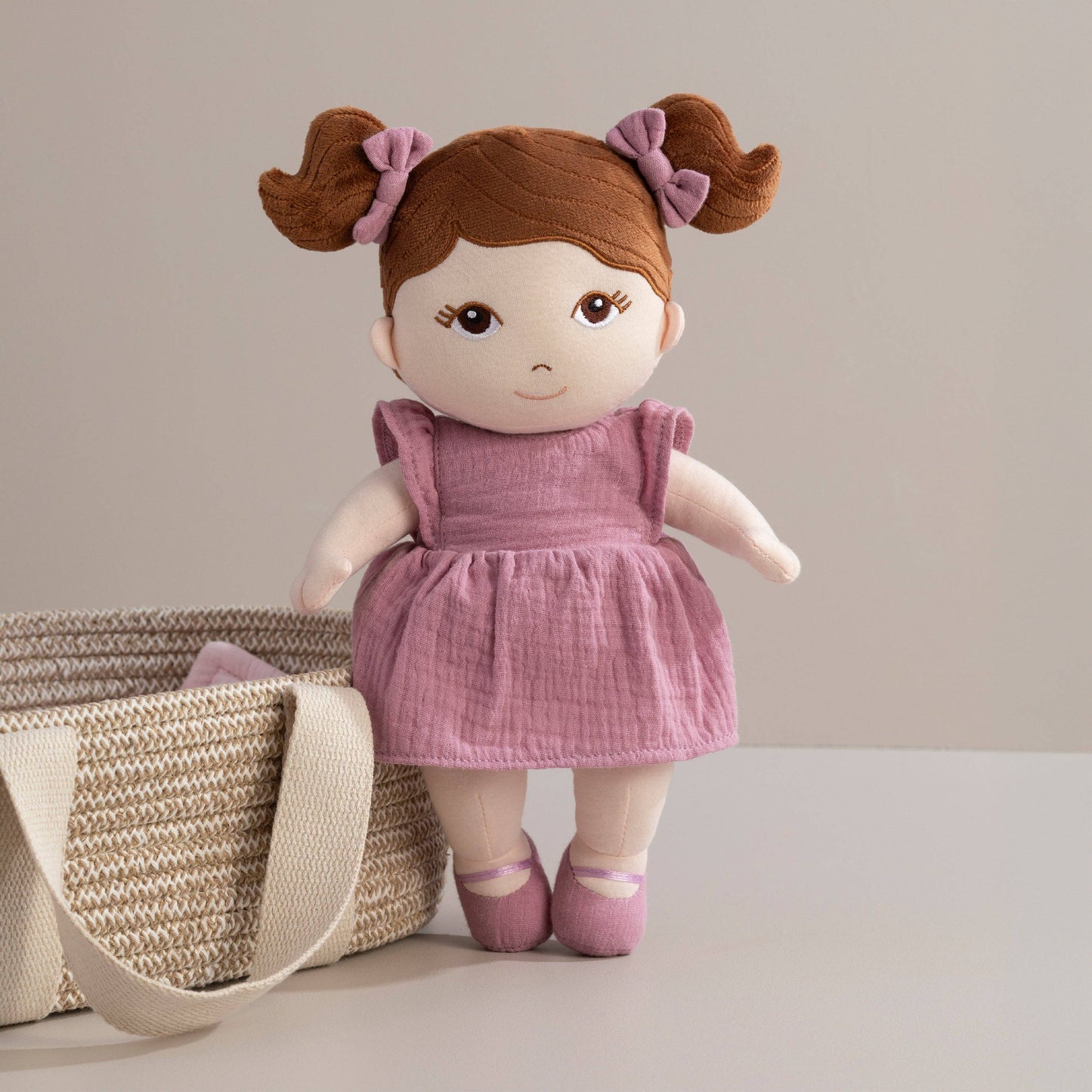 Living Textiles - 100% Cotton Rope Doll Moses Basket - Blush