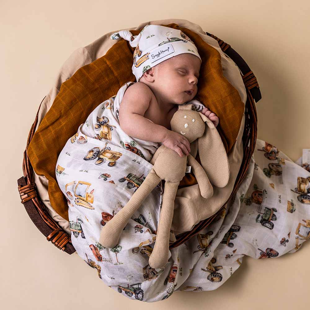 Snuggle Hunny - Diggers & Tractors Organic Muslin Wrap