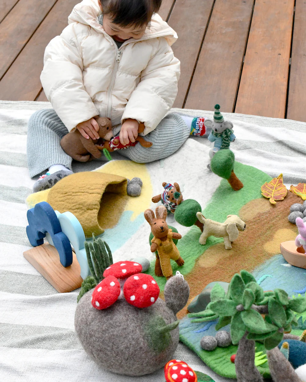 Bear Cave Playmat