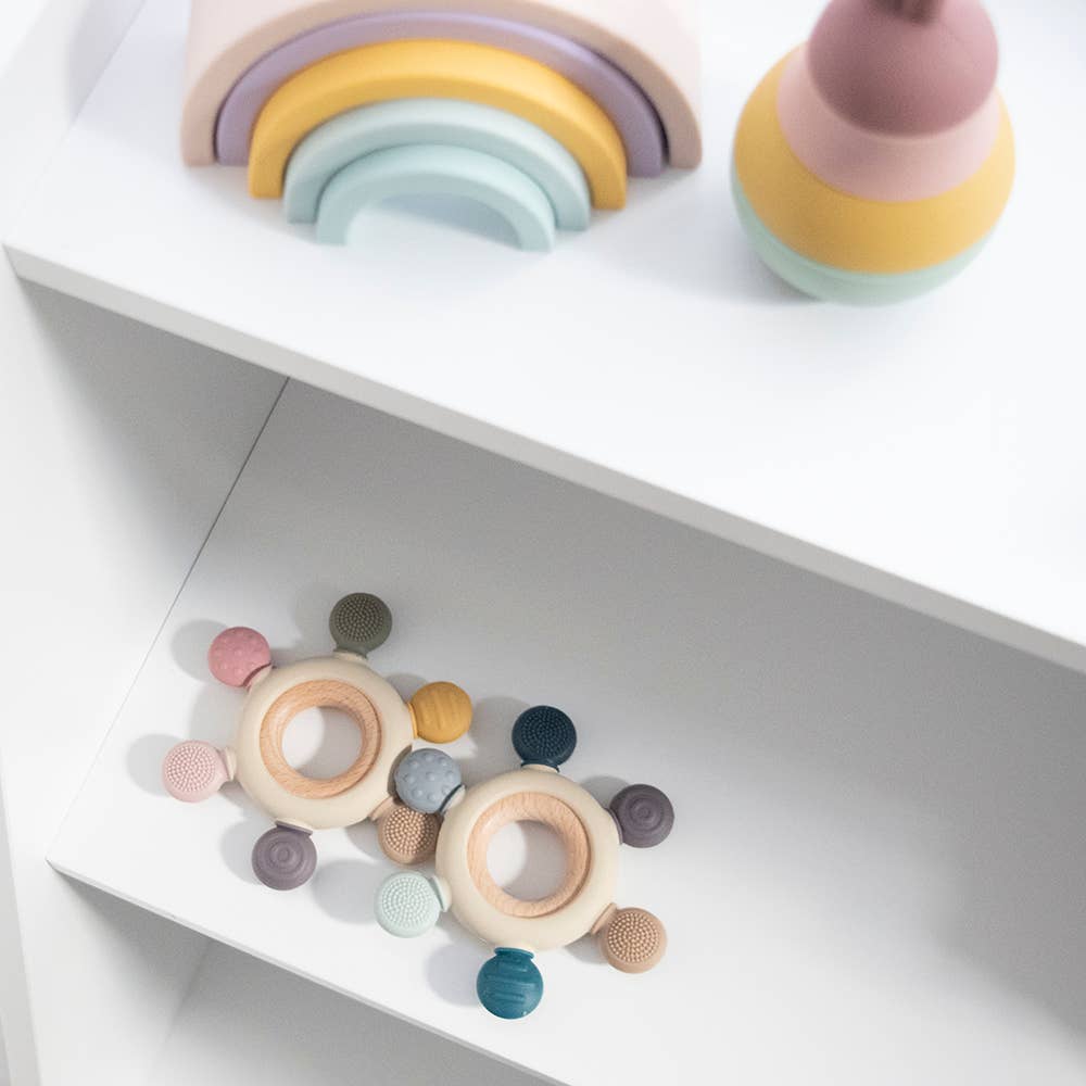 Living Textiles - Multi-Surface Teething Wheel - Rose