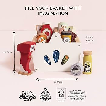Le Toy Van Groceries Basket Set