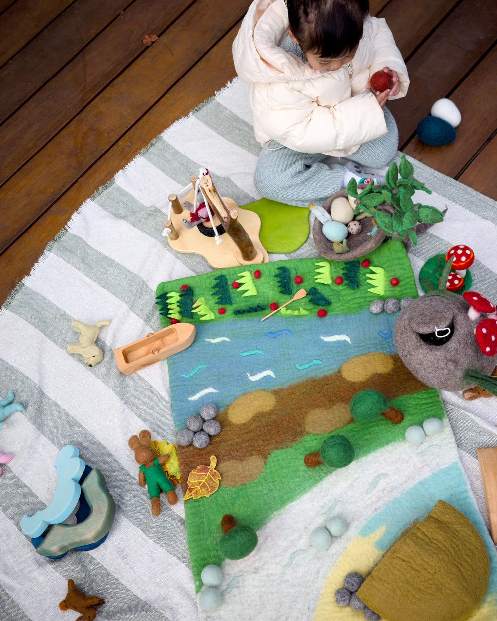 Bear Cave Playmat
