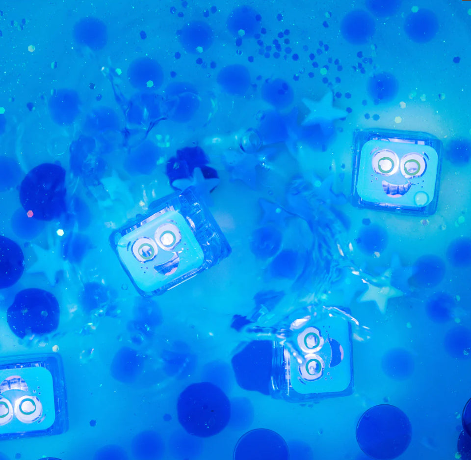 Glo Pals Light-up Cubes - Blair
