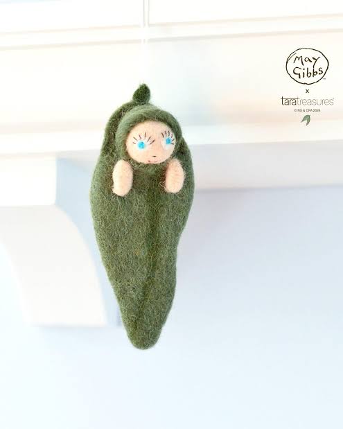 May Gibbs' Felt Gumnut Baby Snugglepot