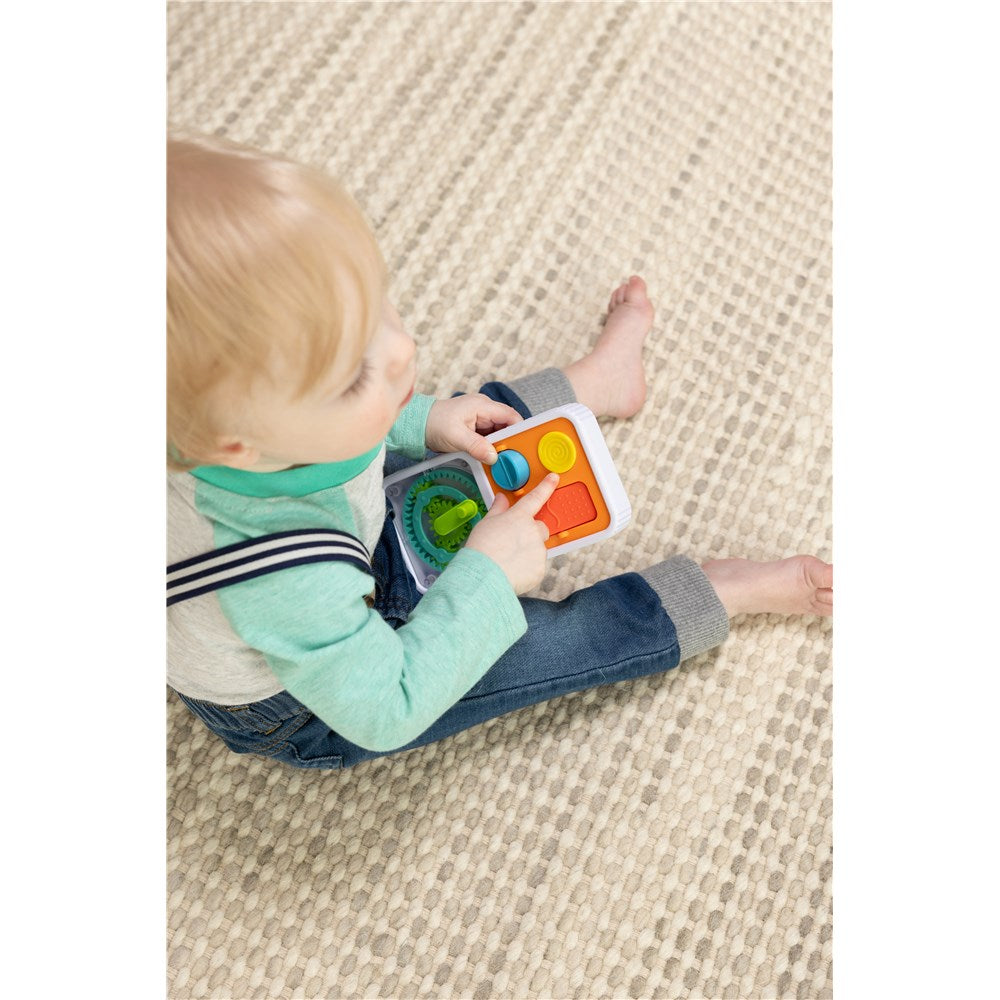 Play Tab Go - Fat Brain Toys