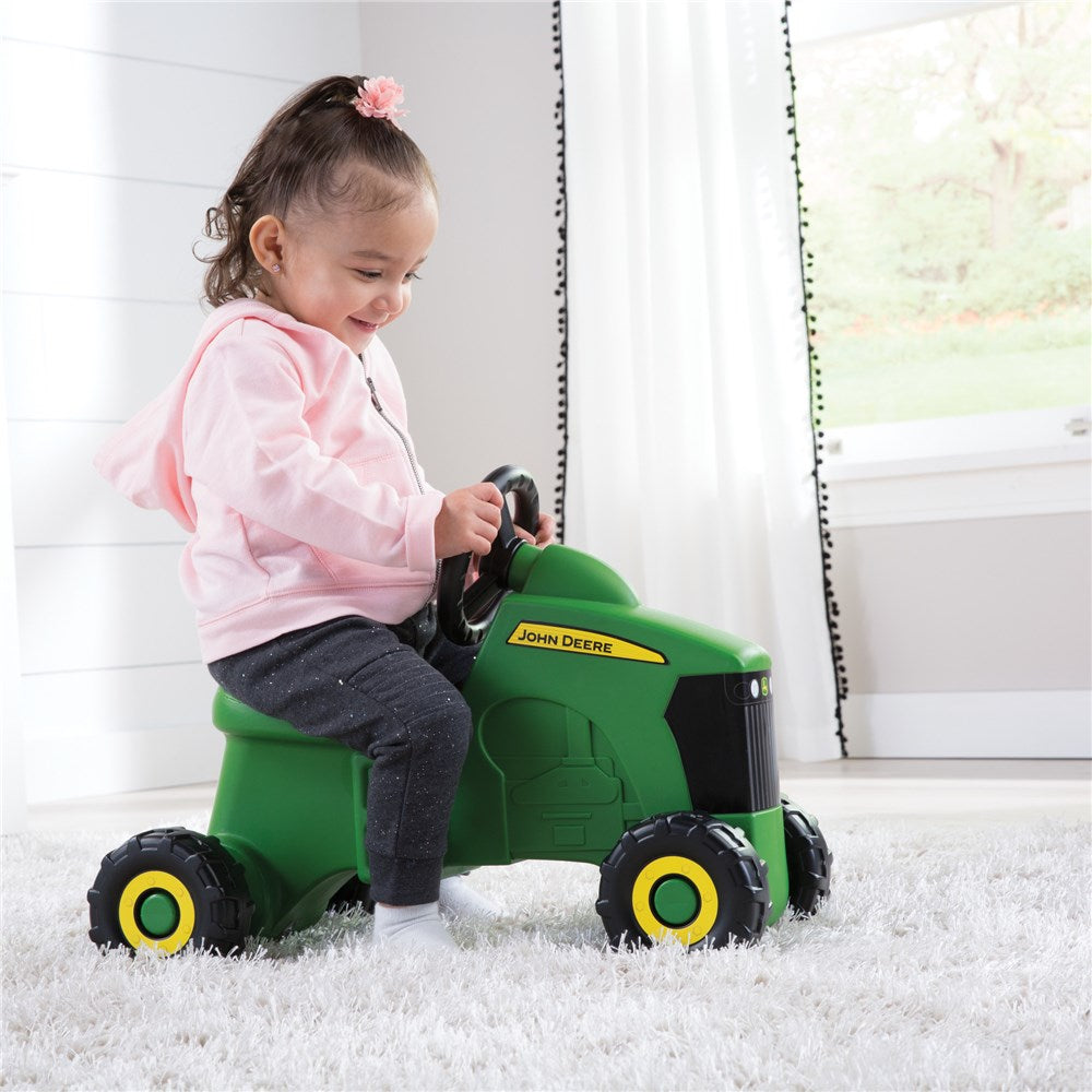 John Deere - Foot to Floor Ride on Tractor