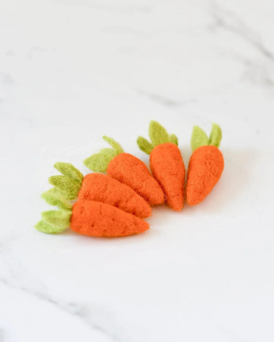 Felt Carrots (ea)
