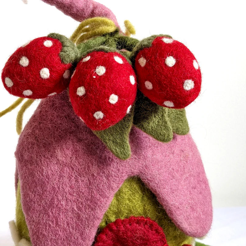 Strawberry House & Mat - Papoose Toys