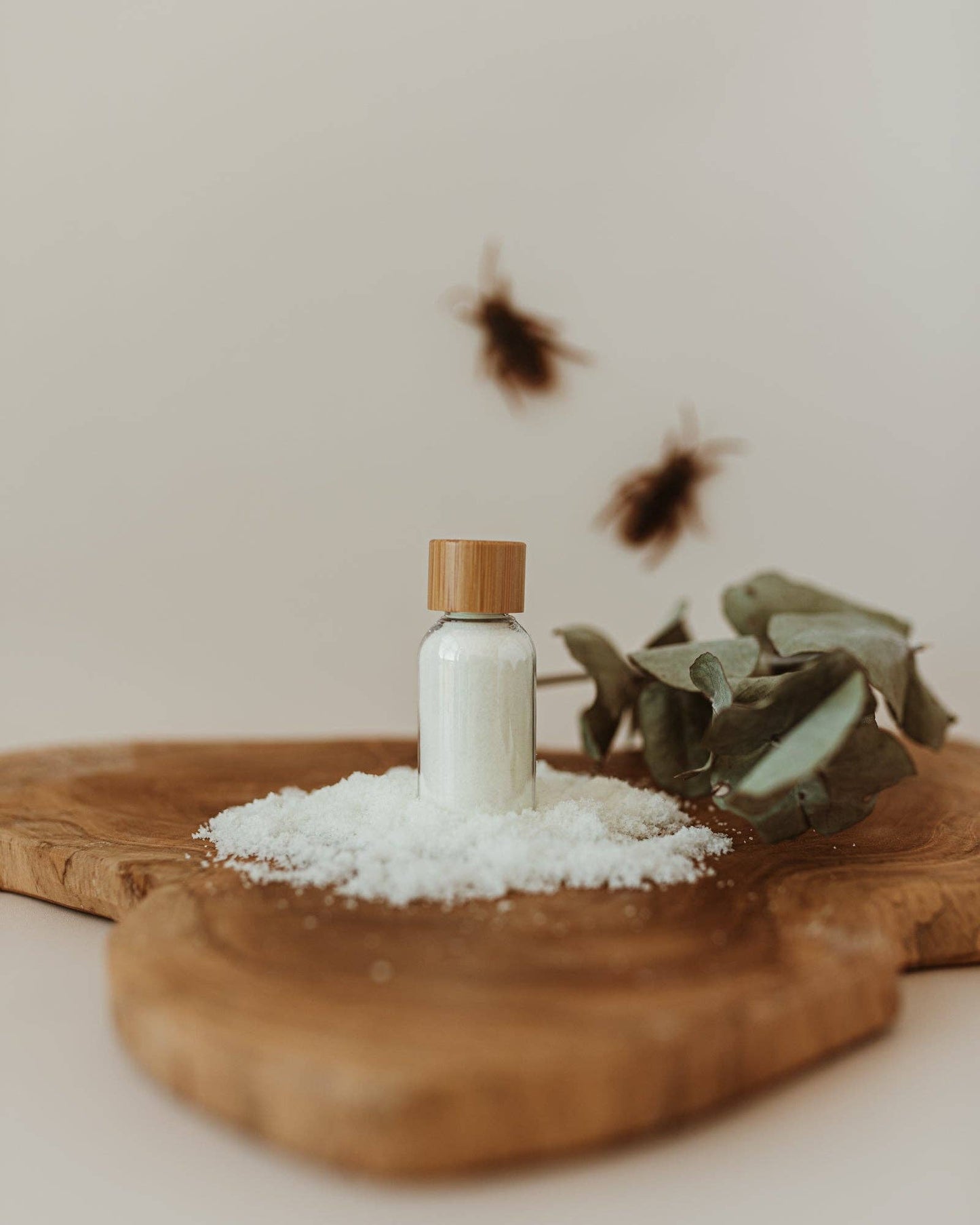 The Little Potion Co - Glow Snow - Glows in the Dark