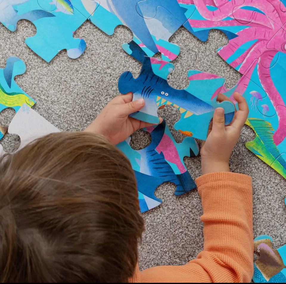 Classic Floor Puzzle Shark Reef