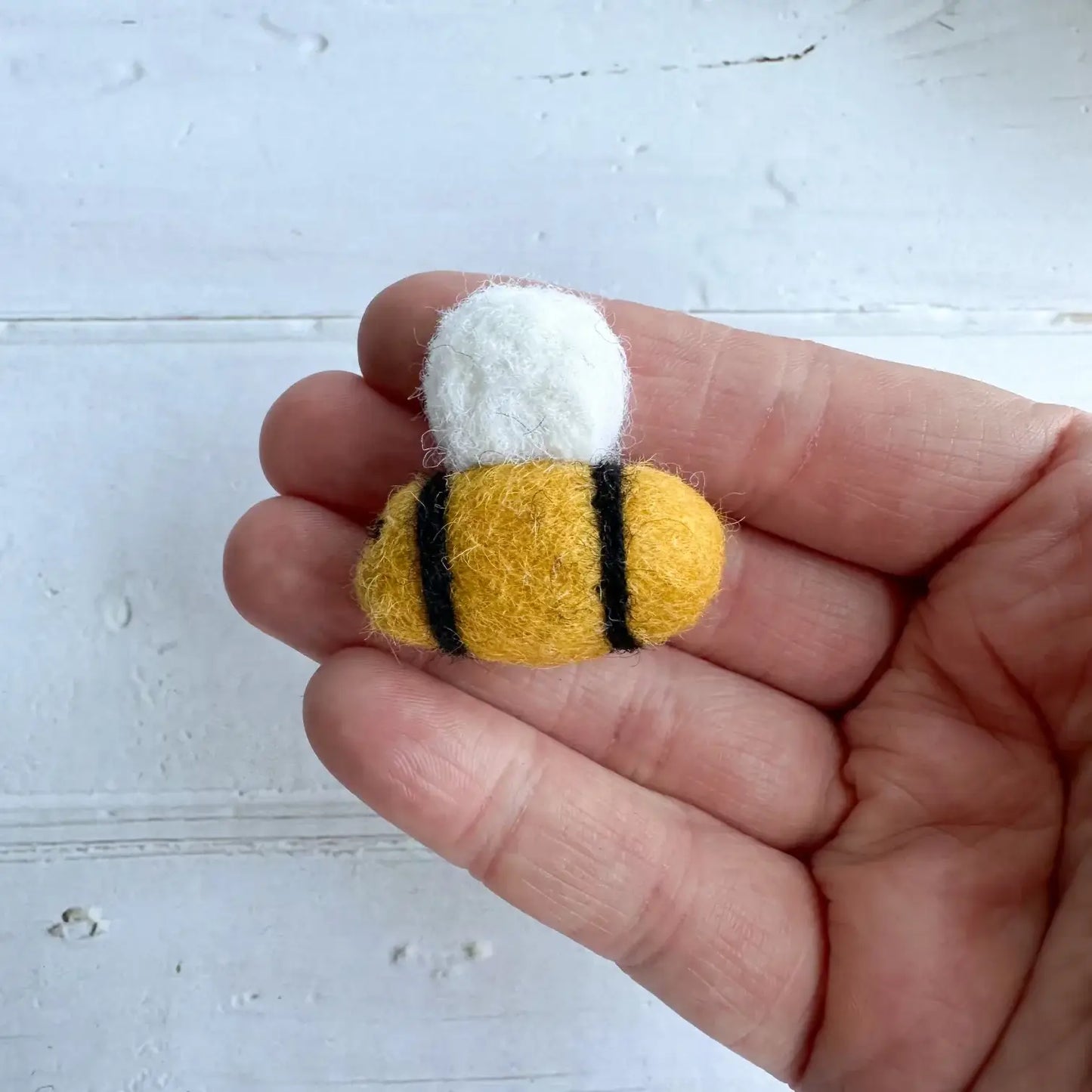 Felt Bumble Bee / Honey Bee - Sewing Seeds Play