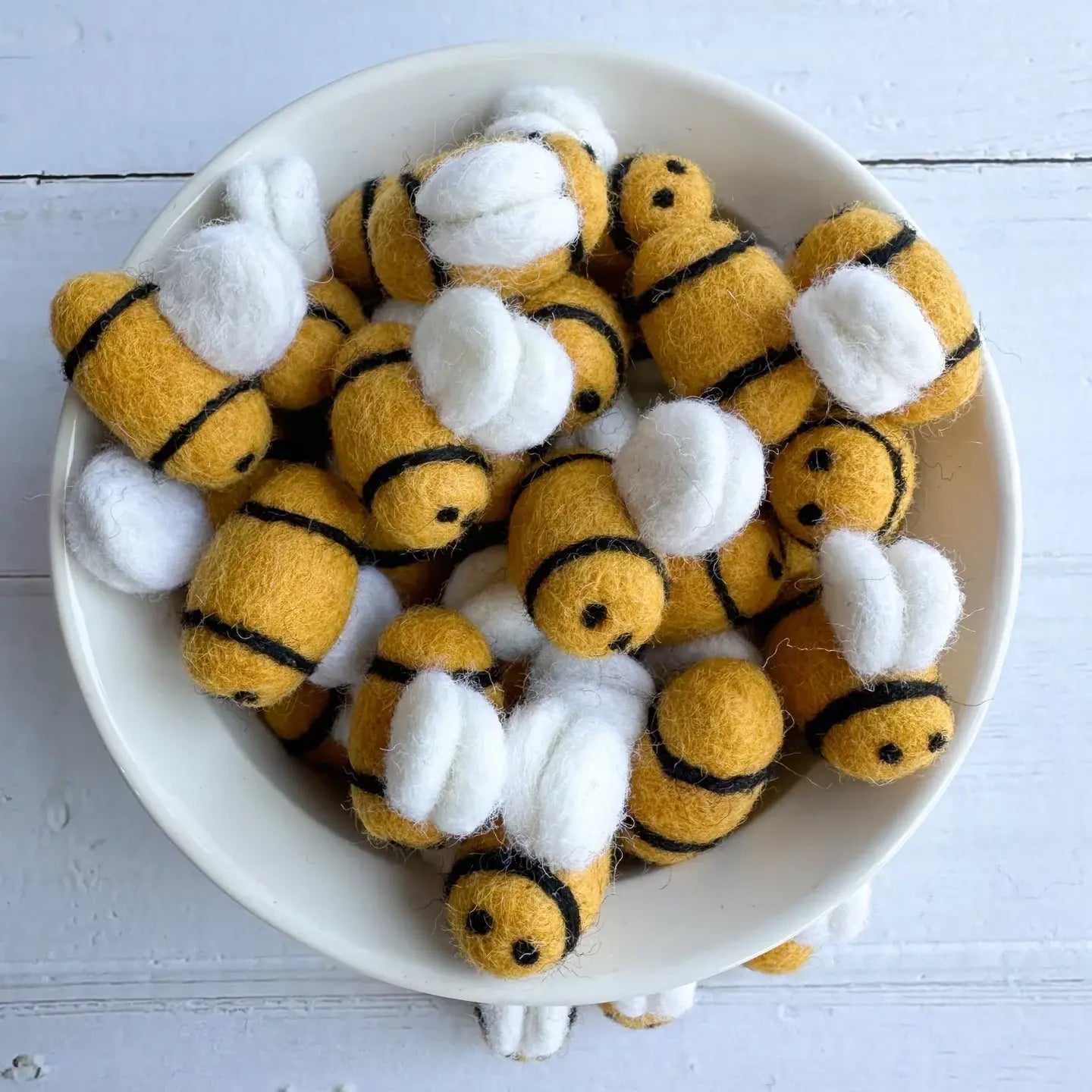 Felt Bumble Bee / Honey Bee - Sewing Seeds Play