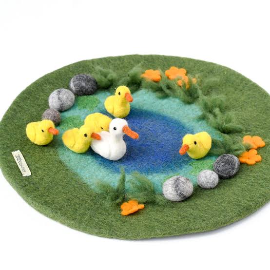 Duck Pond with 6 Ducks Play Mat - Tara Treasures