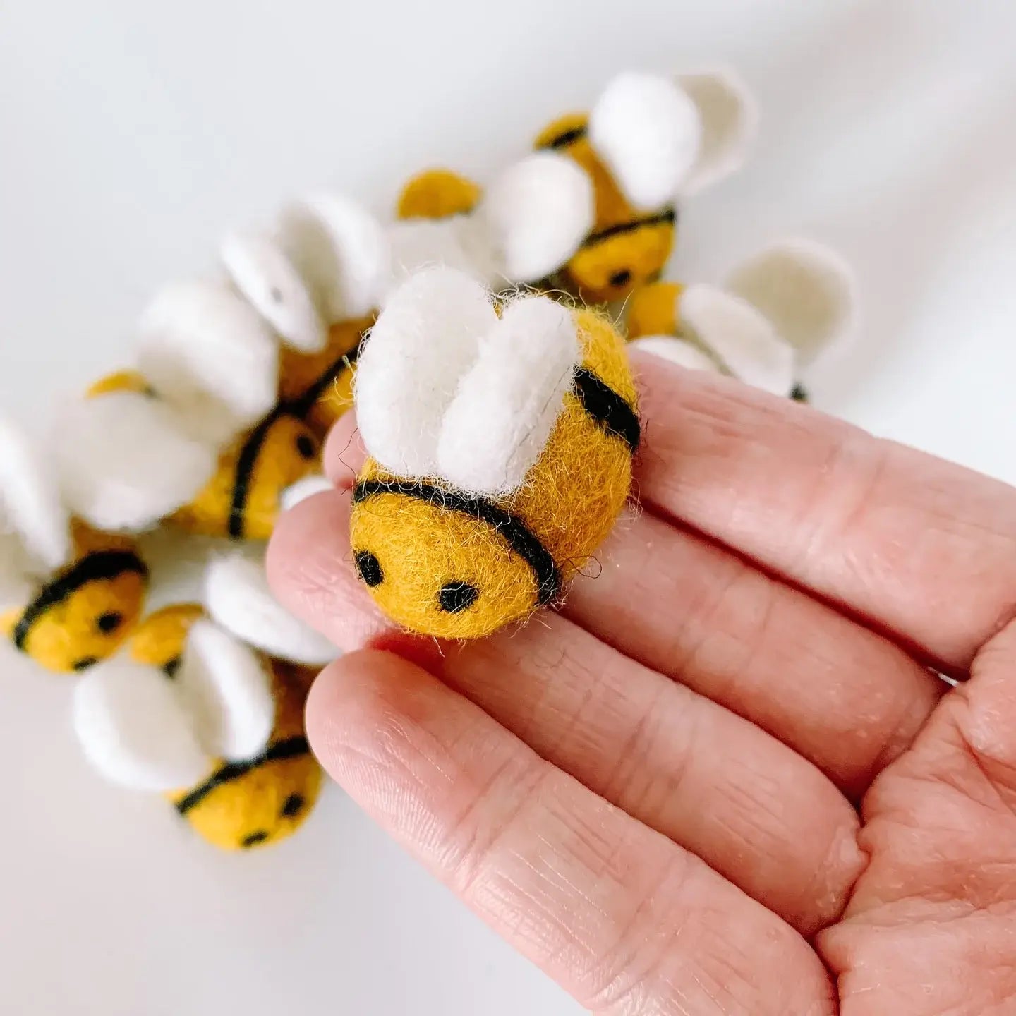 Felt Bumble Bee / Honey Bee - Sewing Seeds Play